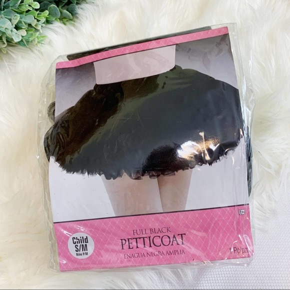No Brand Other - Child’s Black Peticoat